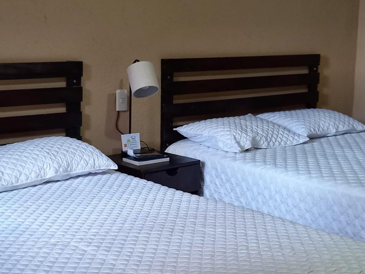 Euro Hostal Gwatemala Zewnętrze zdjęcie