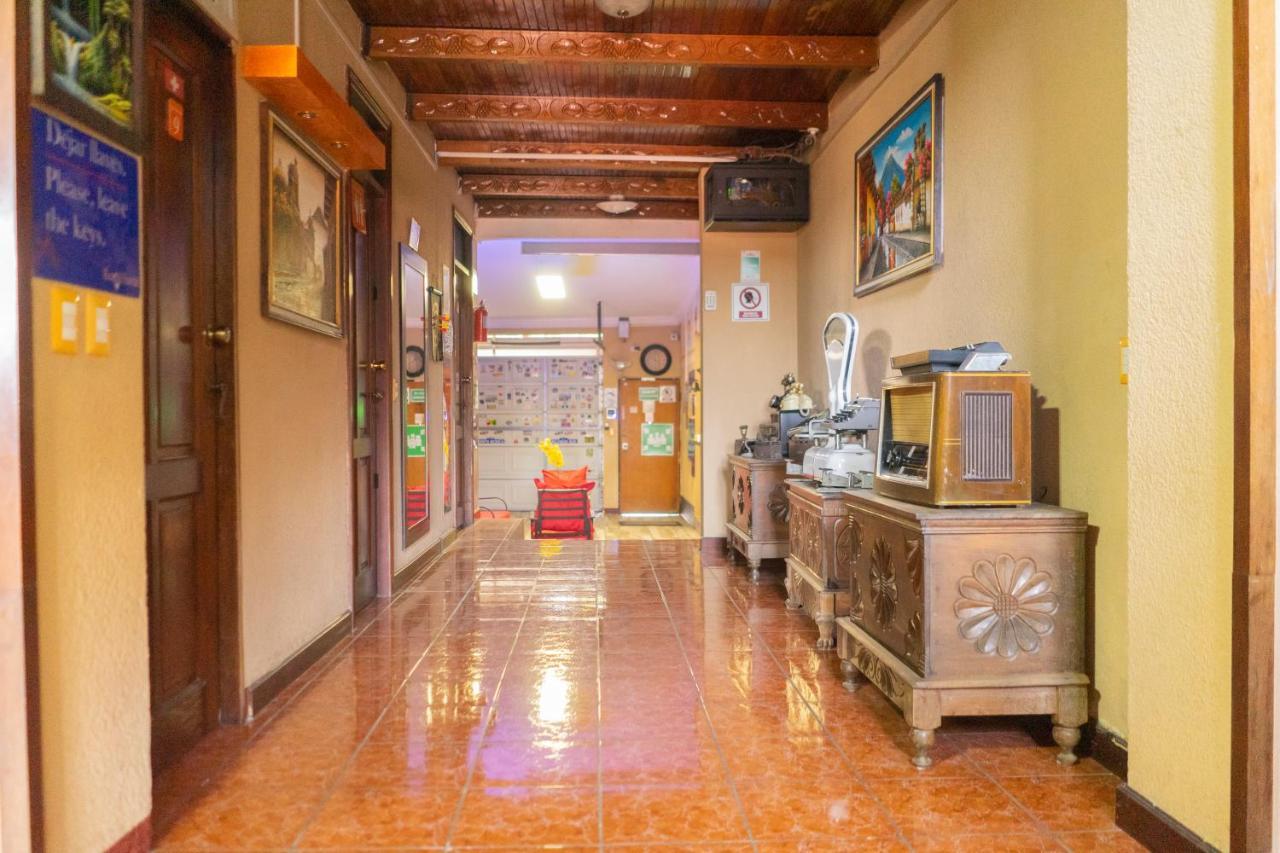 Euro Hostal Gwatemala Zewnętrze zdjęcie