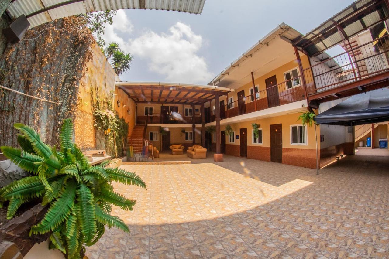 Euro Hostal Gwatemala Zewnętrze zdjęcie