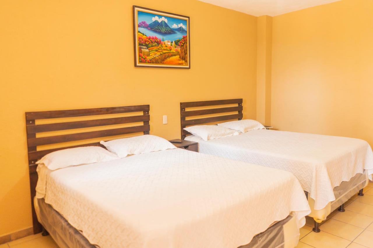 Euro Hostal Gwatemala Zewnętrze zdjęcie